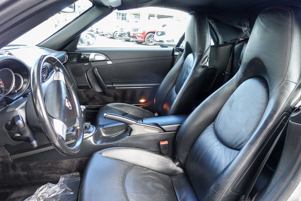 2006 Porsche 911 4S photo 14