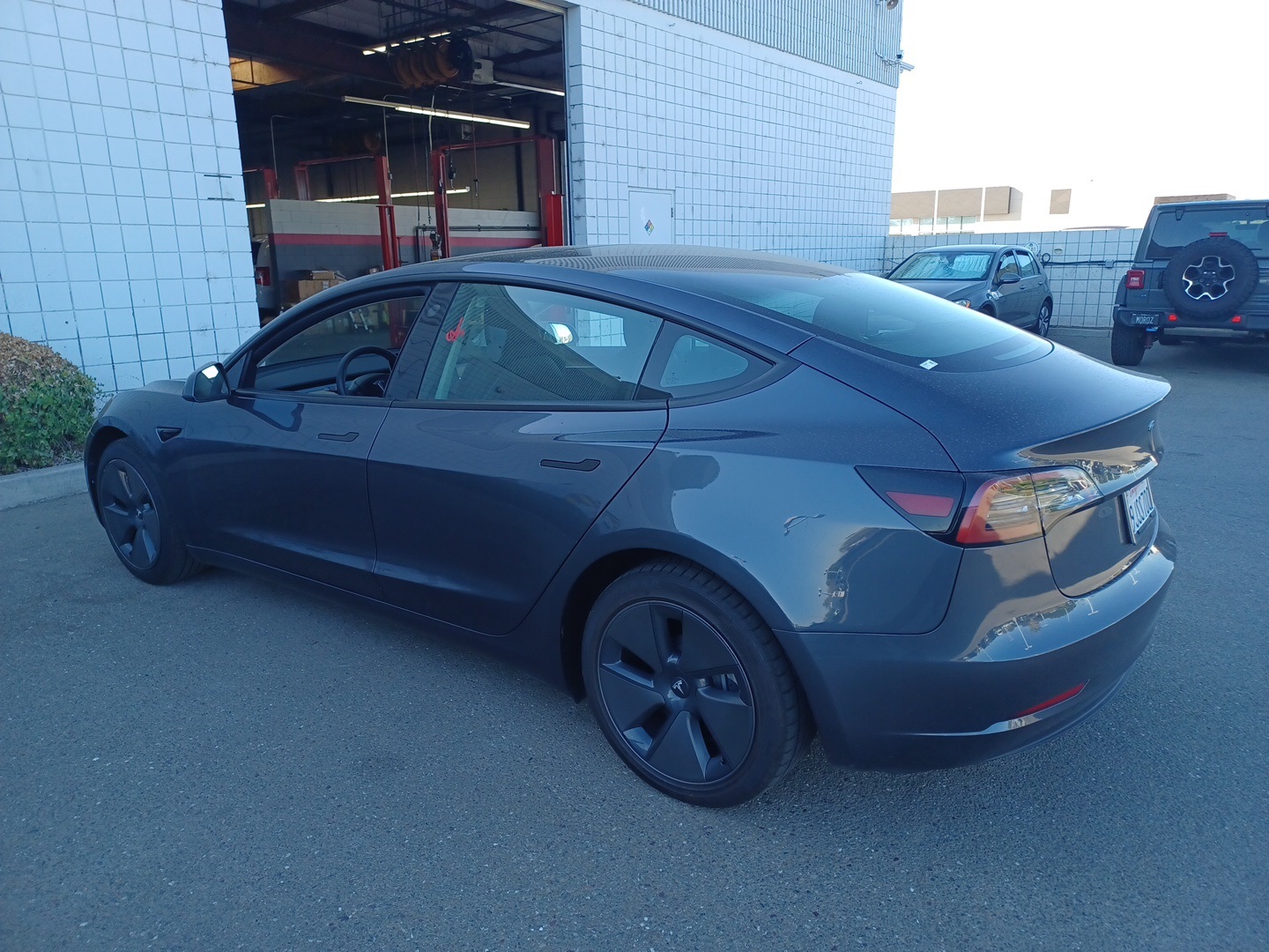 2023 Tesla Model 3 photo 5