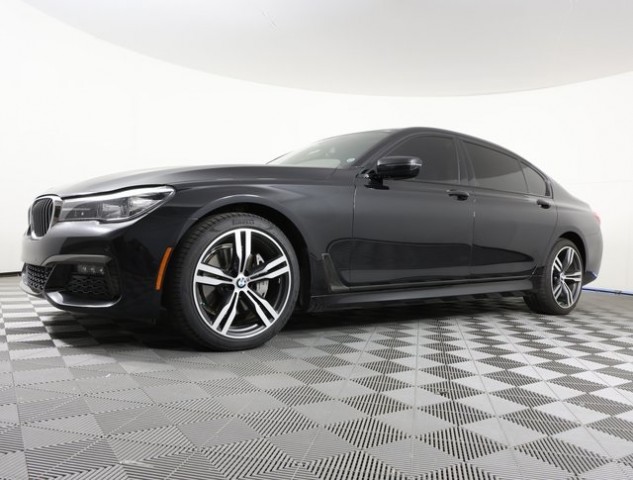 2019 BMW 7 Series 740i xDrive