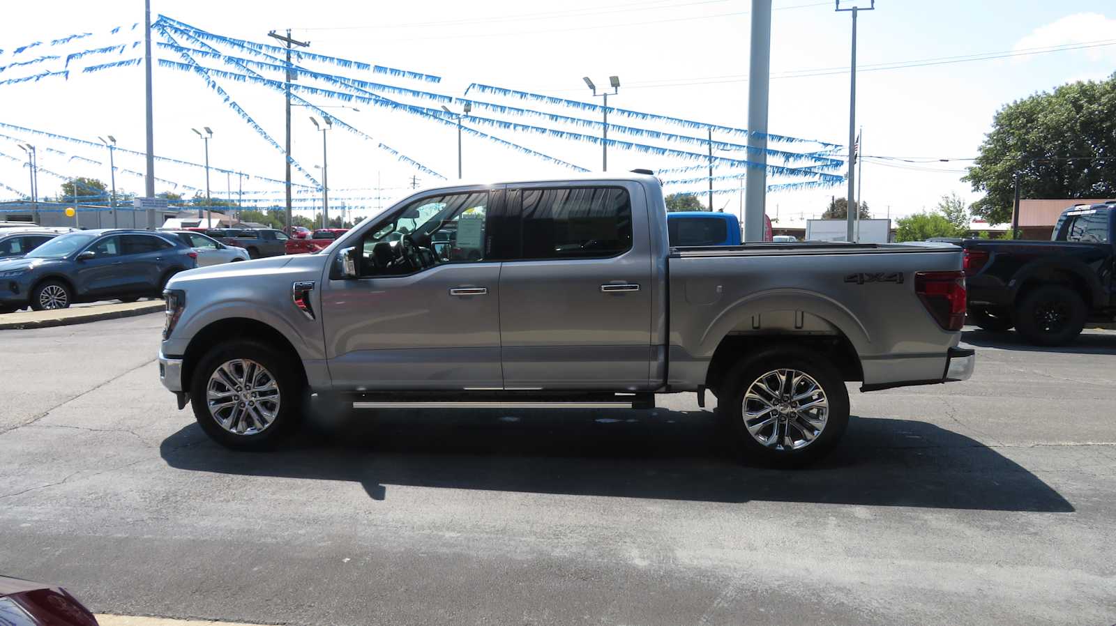 2024 Ford F-150 XLT photo 3