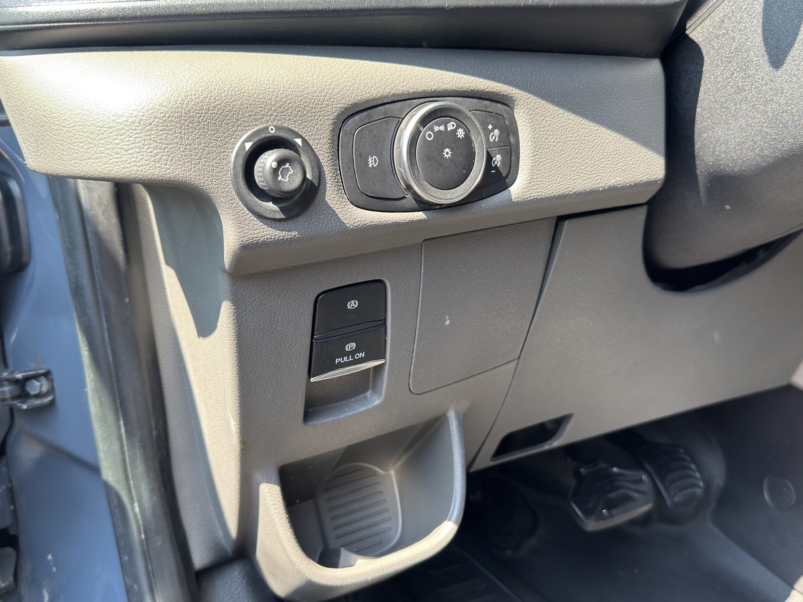 2022 Ford Transit photo 29