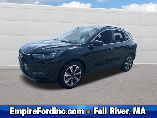 2024 Ford Escape Platinum's photo