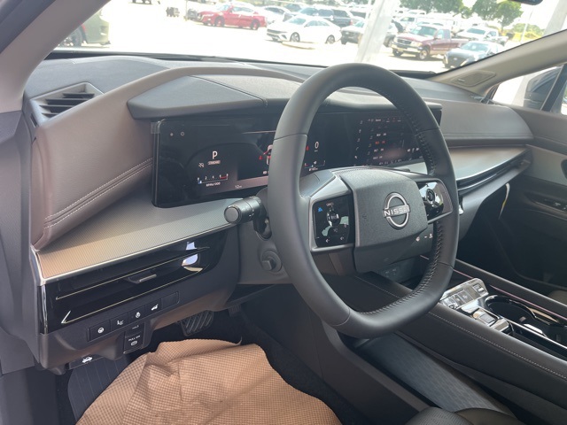 2025 Nissan Murano Platinum photo 8