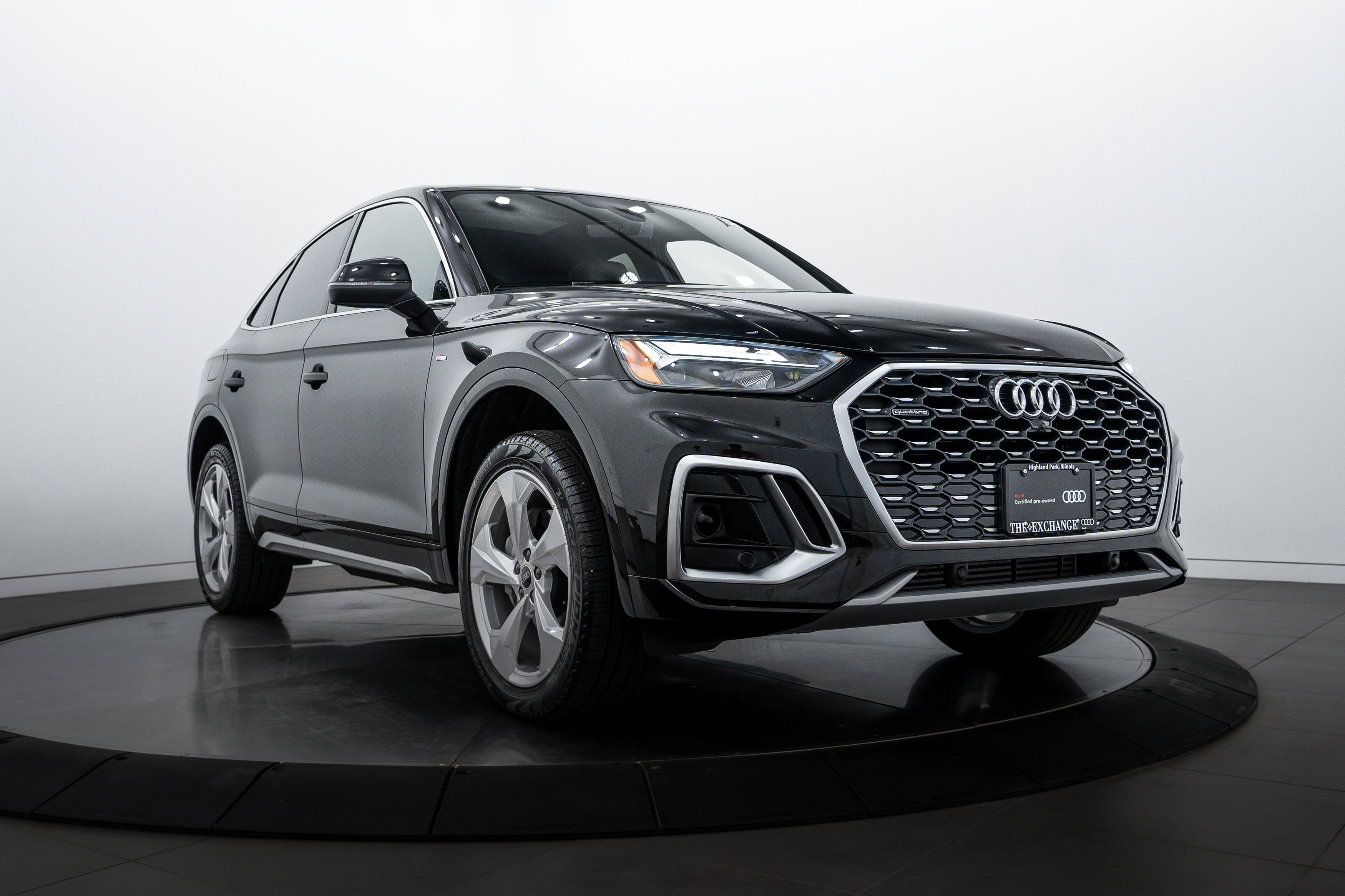 2025 Audi Q5 Sportback Premium's photo