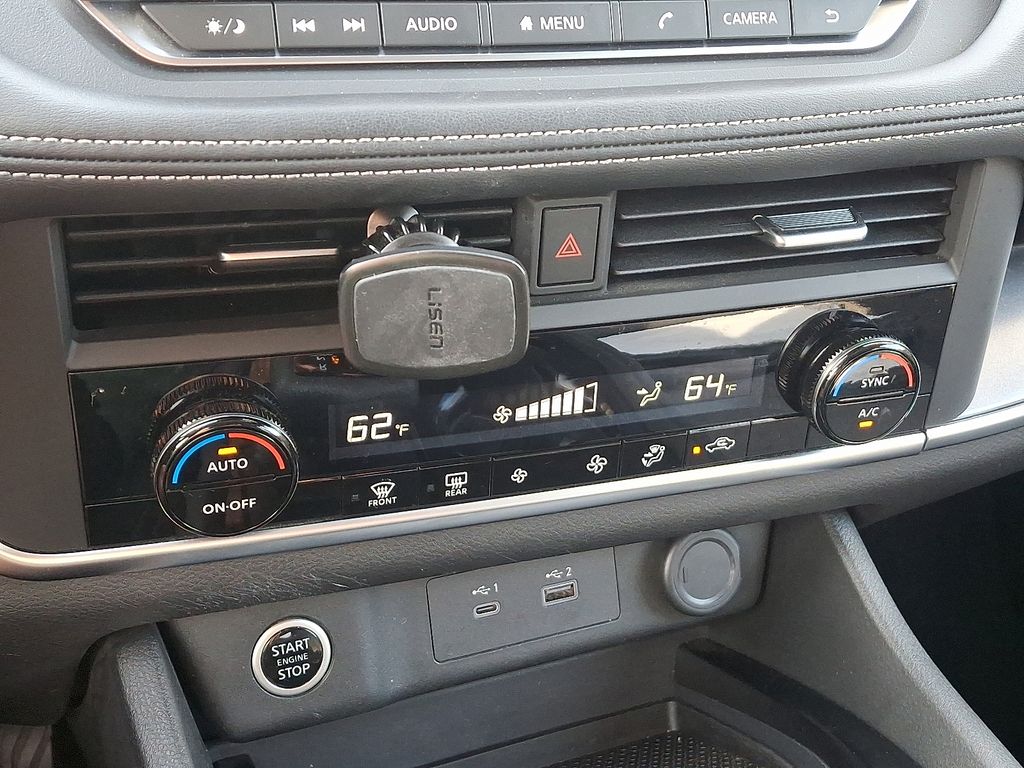 2023 Nissan Rogue SV photo 12