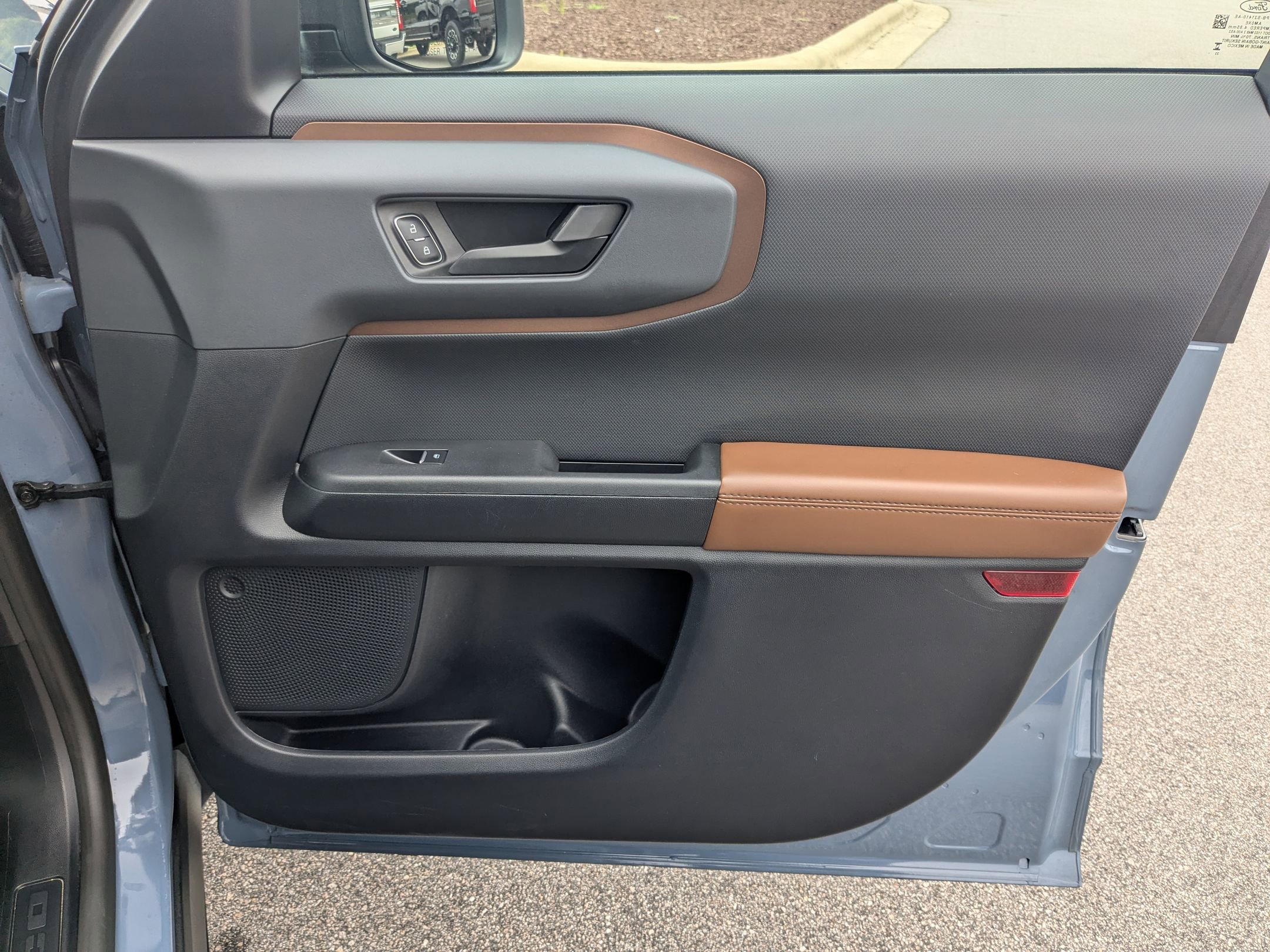 2024 Ford Bronco Sport Outer Banks photo 32