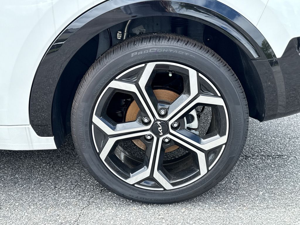2025 Kia Niro EX Touring photo 18