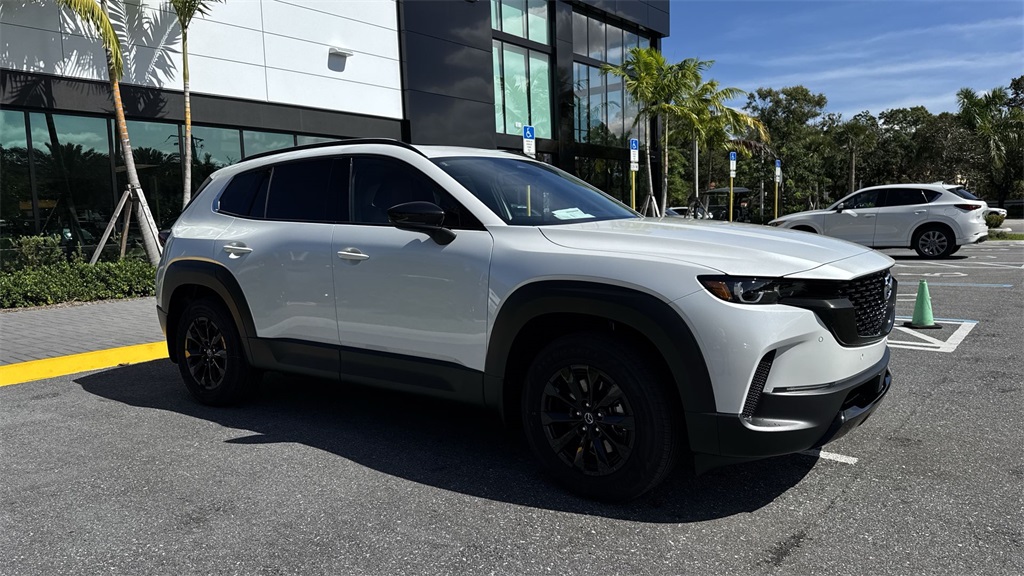 2026 Mazda CX-50 2.5 Premium photo 3