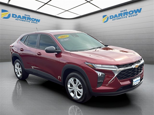 2025 Chevrolet Trax LS photo 7