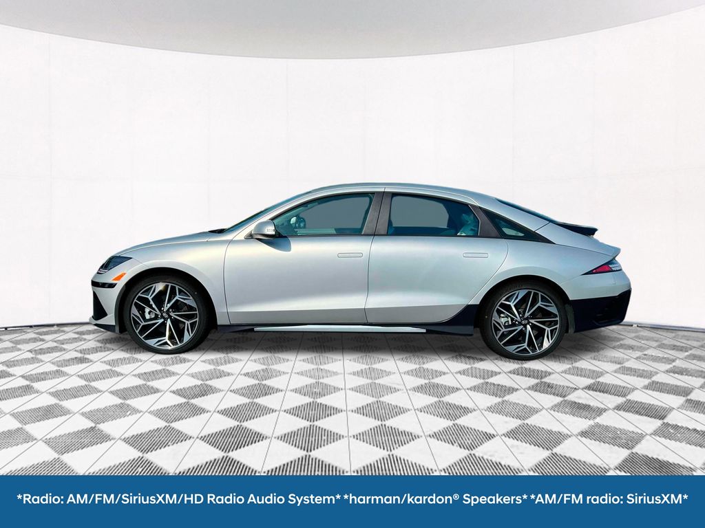 2025 Hyundai Ioniq 6 SEL photo 2