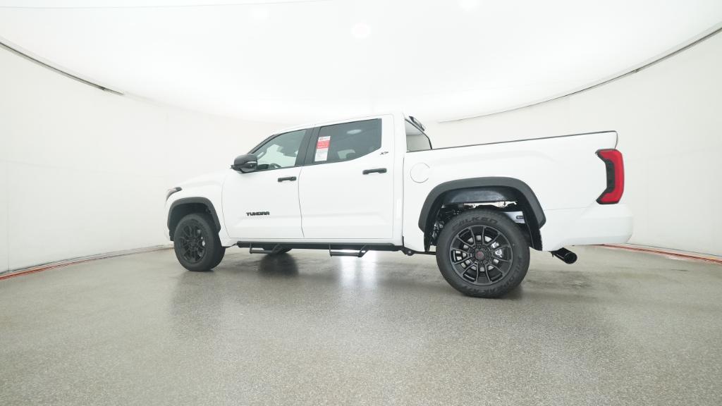2026 Toyota Tundra SR5 CrewMax photo 9