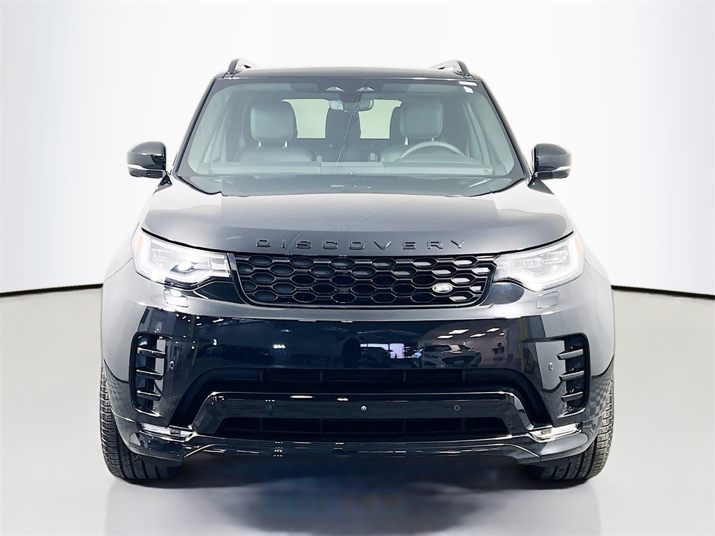 2025 Land Rover Discovery SE photo 2