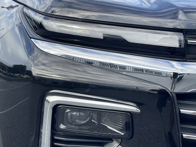2026 Chevrolet Traverse photo 9