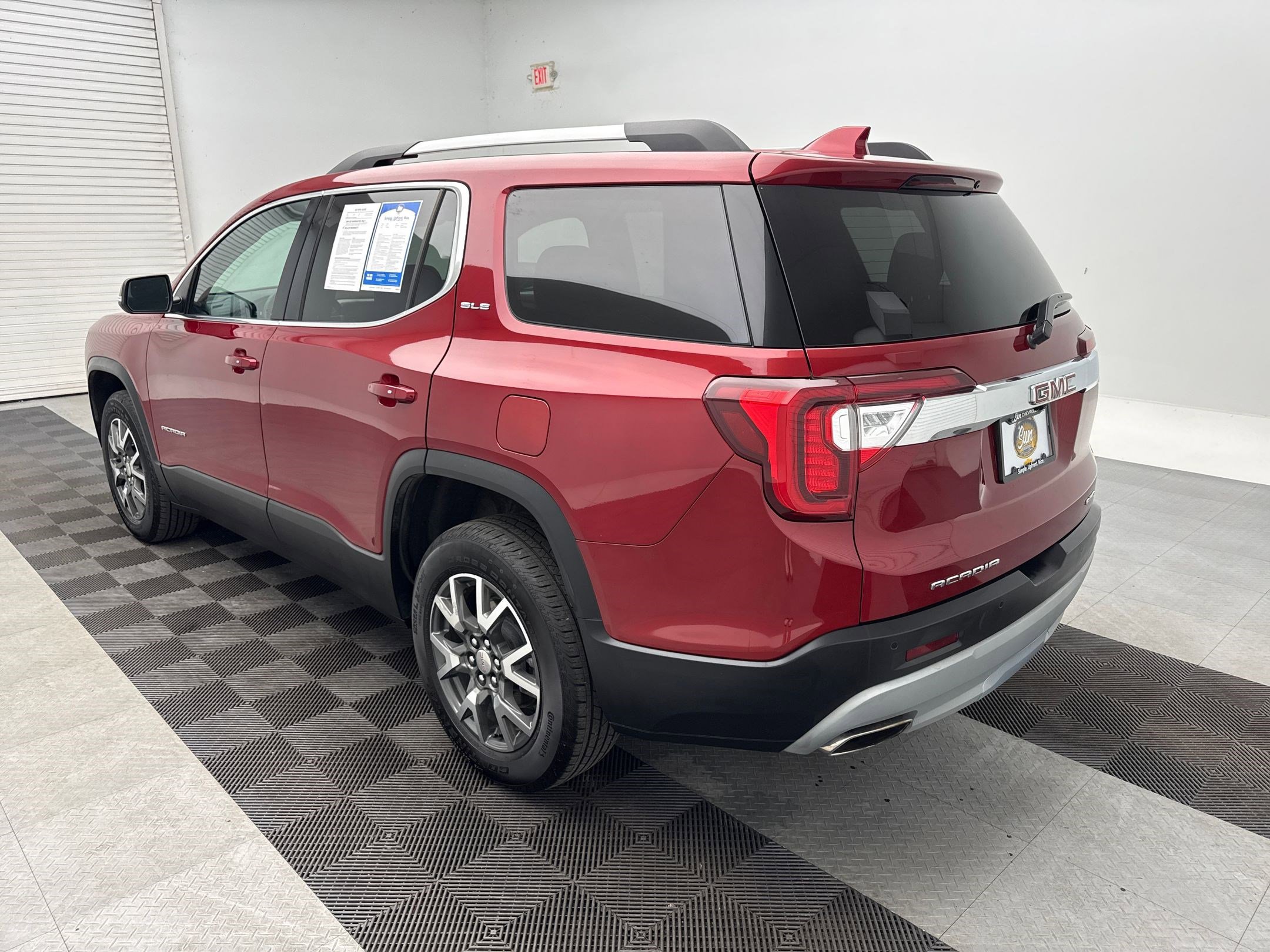 2023 Gmc Acadia SLE photo 2
