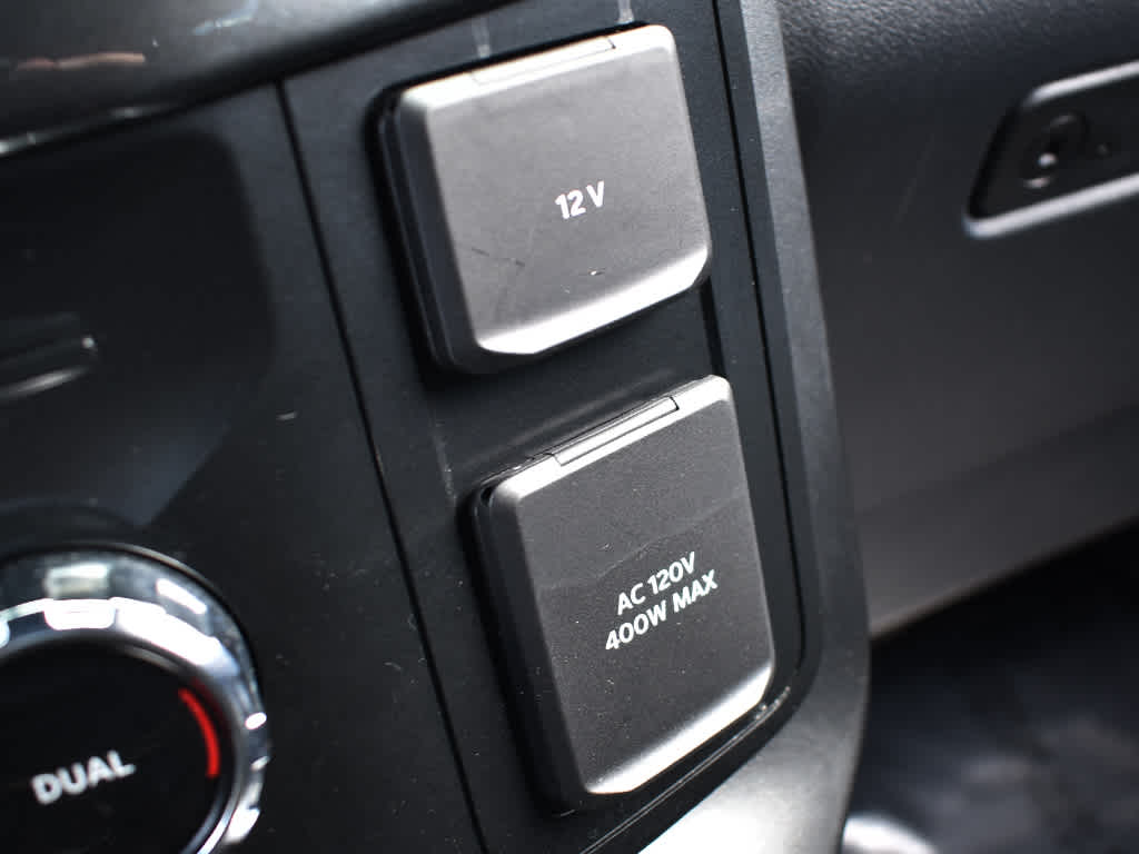 2022 Ford F-150 XLT photo 29