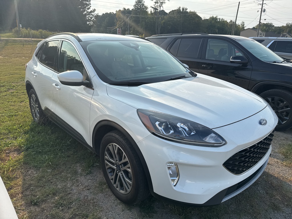 2021 Ford Escape SEL photo 3