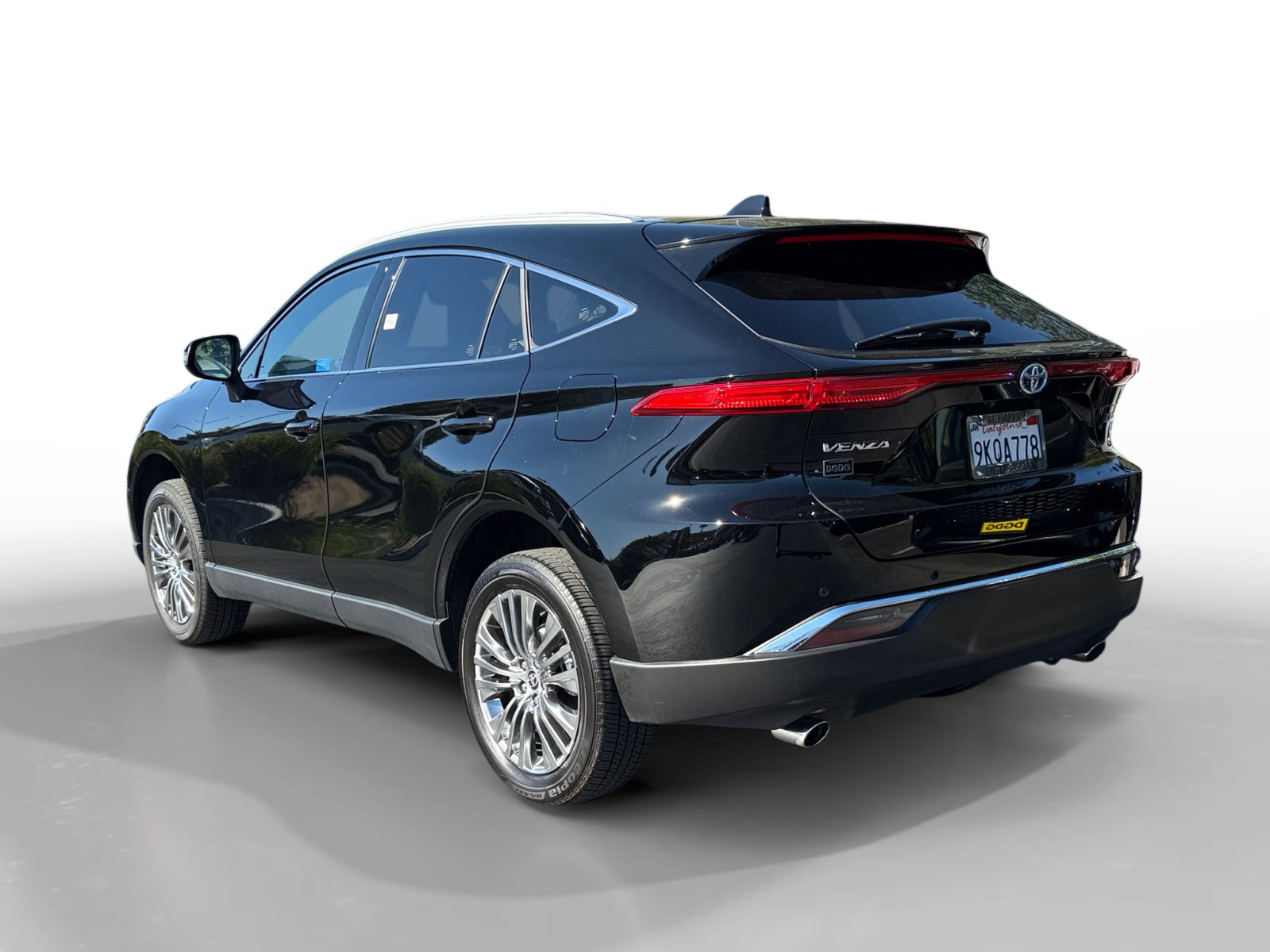 2024 Toyota Venza photo 3