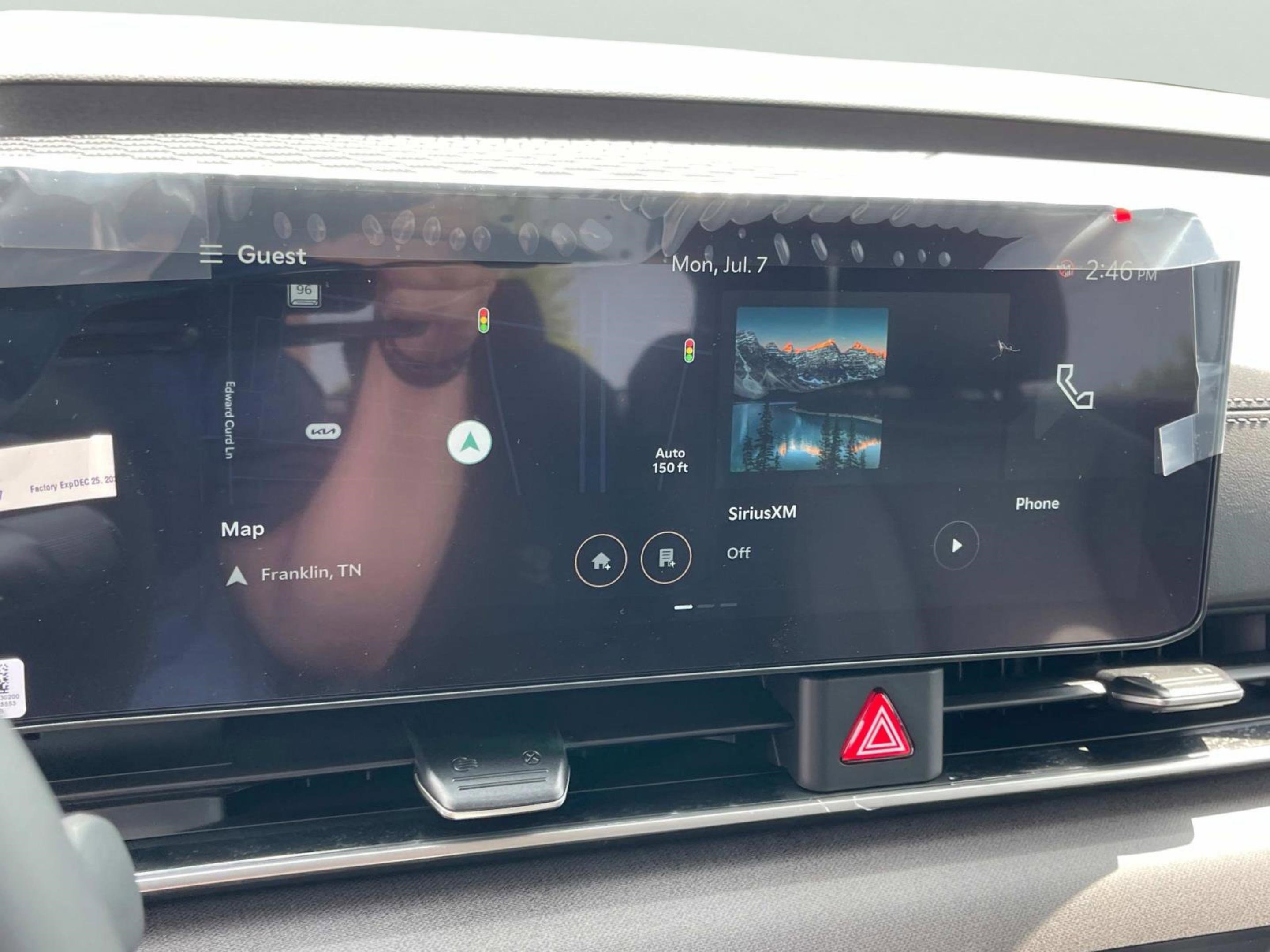 2026 Kia Carnival EX photo 28