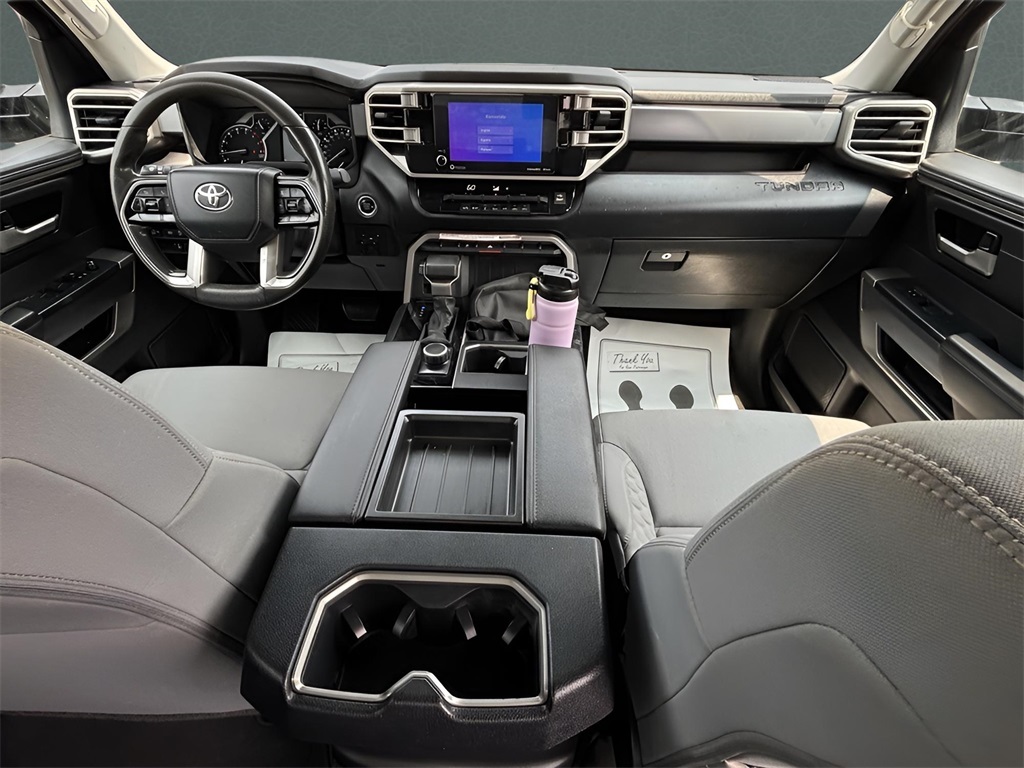 2022 Toyota Tundra SR5 photo 16