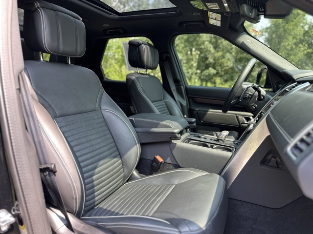 2024 Land Rover Discovery SE photo 22