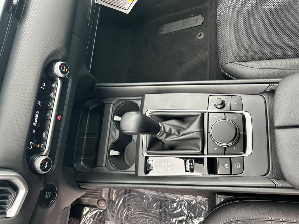 2025 Mazda CX-50 2.5 Select photo 15