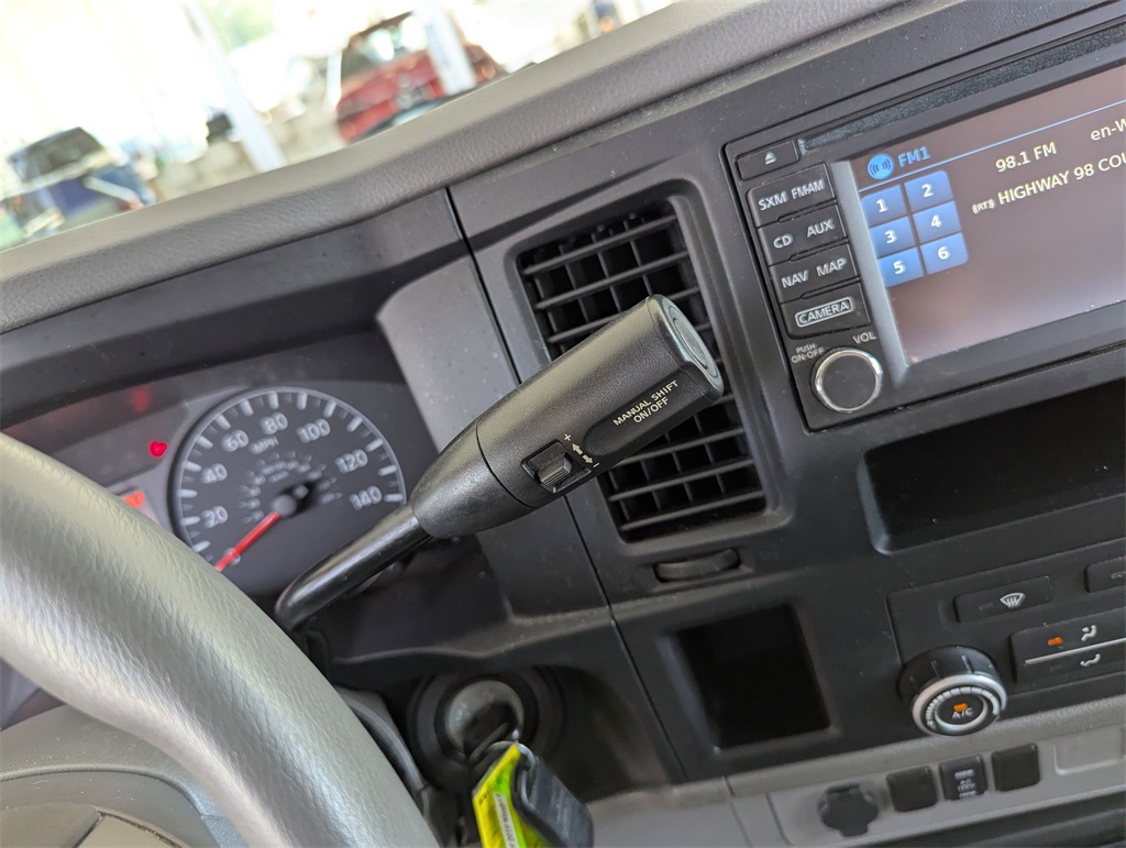 2019 Nissan NV3500 photo 19