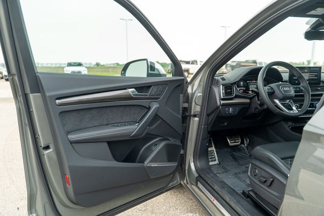 2024 Audi SQ5 Premium Plus photo 20