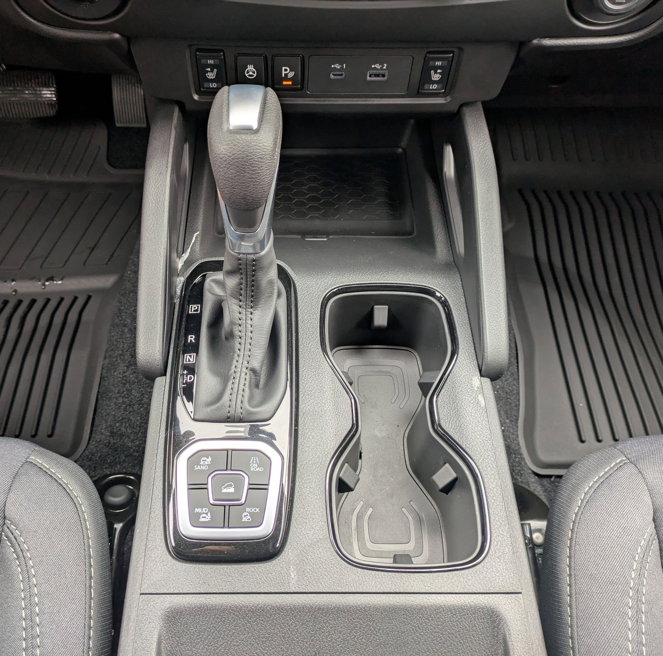 2026 Nissan Frontier Crew Cab SV photo 13