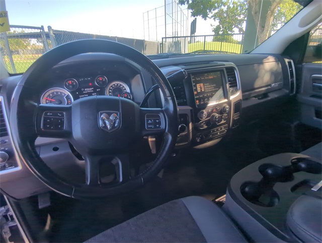 2017 Ram 3500 Big Horn photo 9