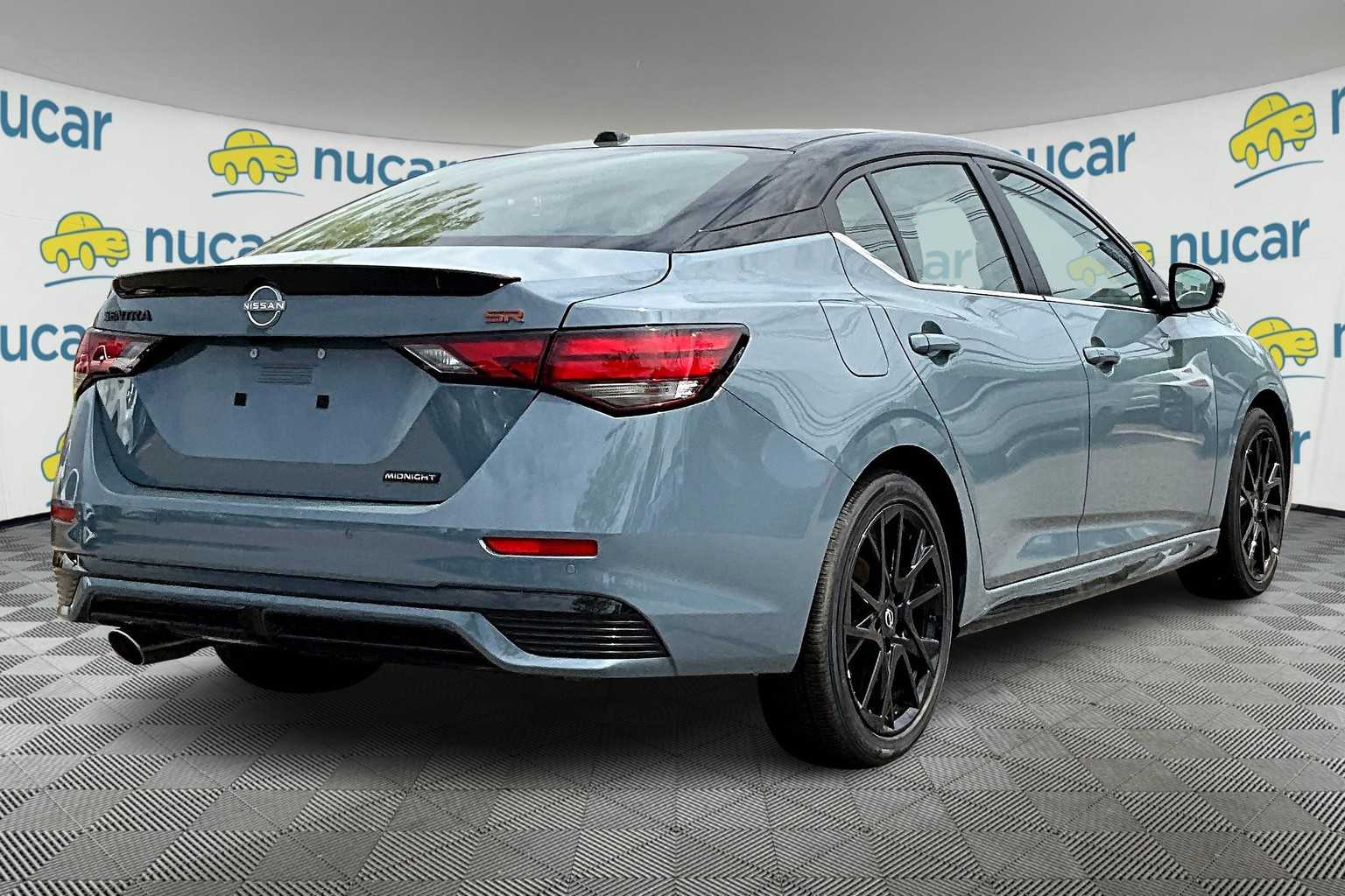 2025 Nissan Sentra SR photo 6