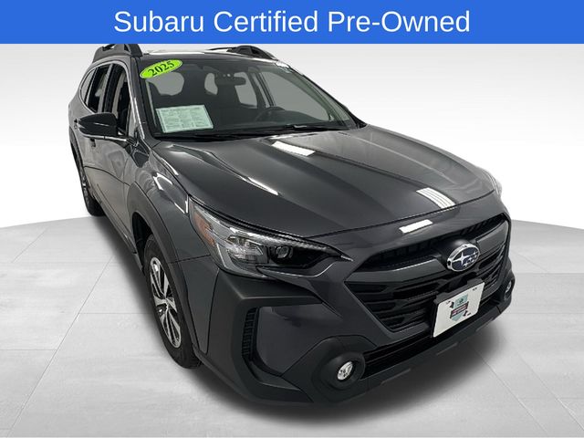 2025 Subaru Outback Premium's photo
