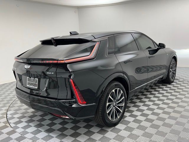 2024 Cadillac Lyriq Sport photo 5