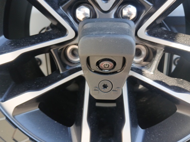 2026 Jeep Wrangler Rubicon X photo 4