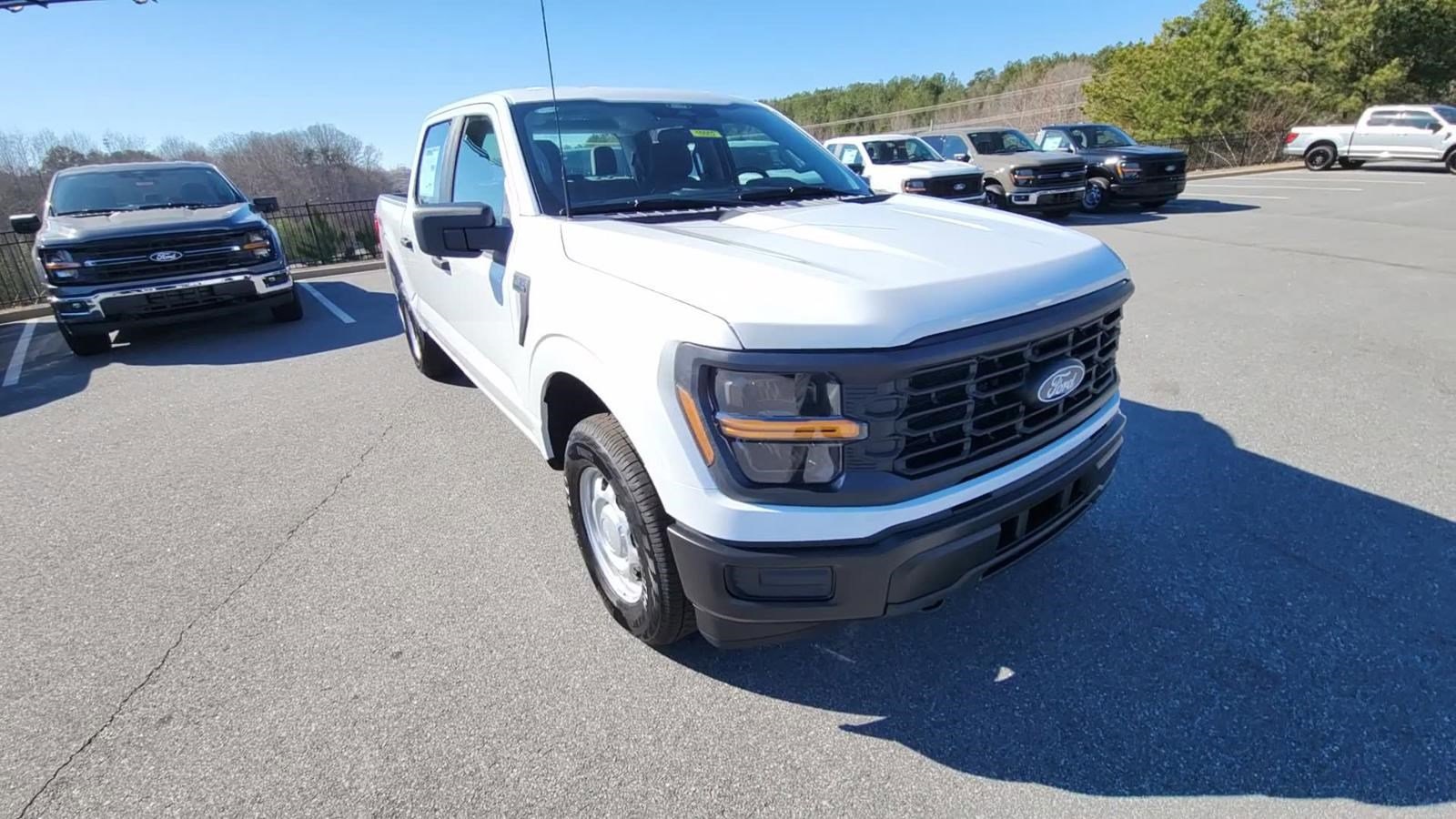 2025 Ford F-150 XL photo 4