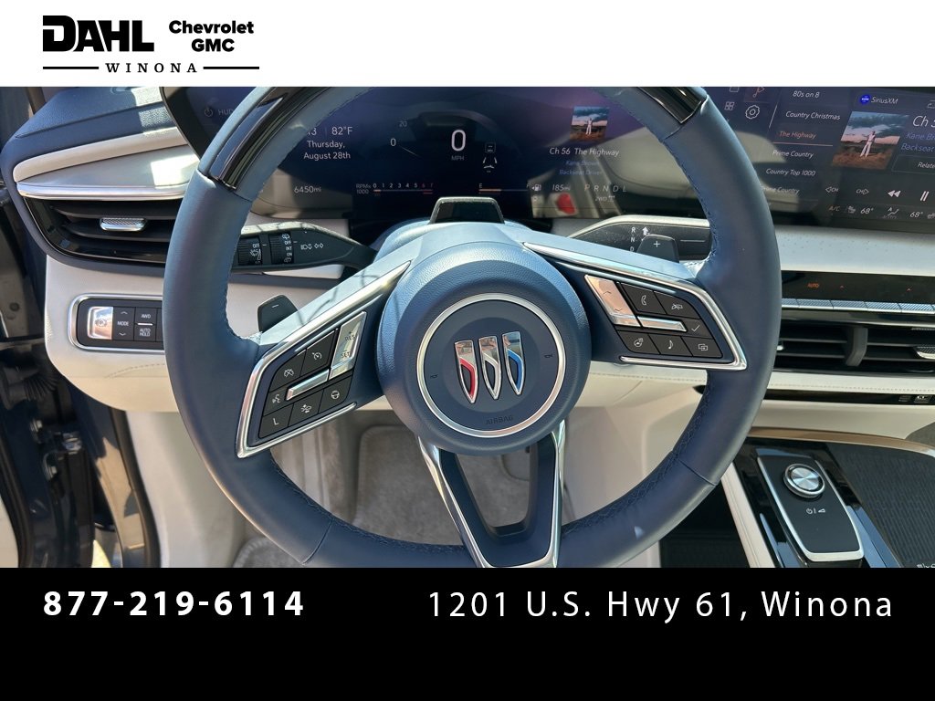 2025 Buick Enclave Avenir photo 18