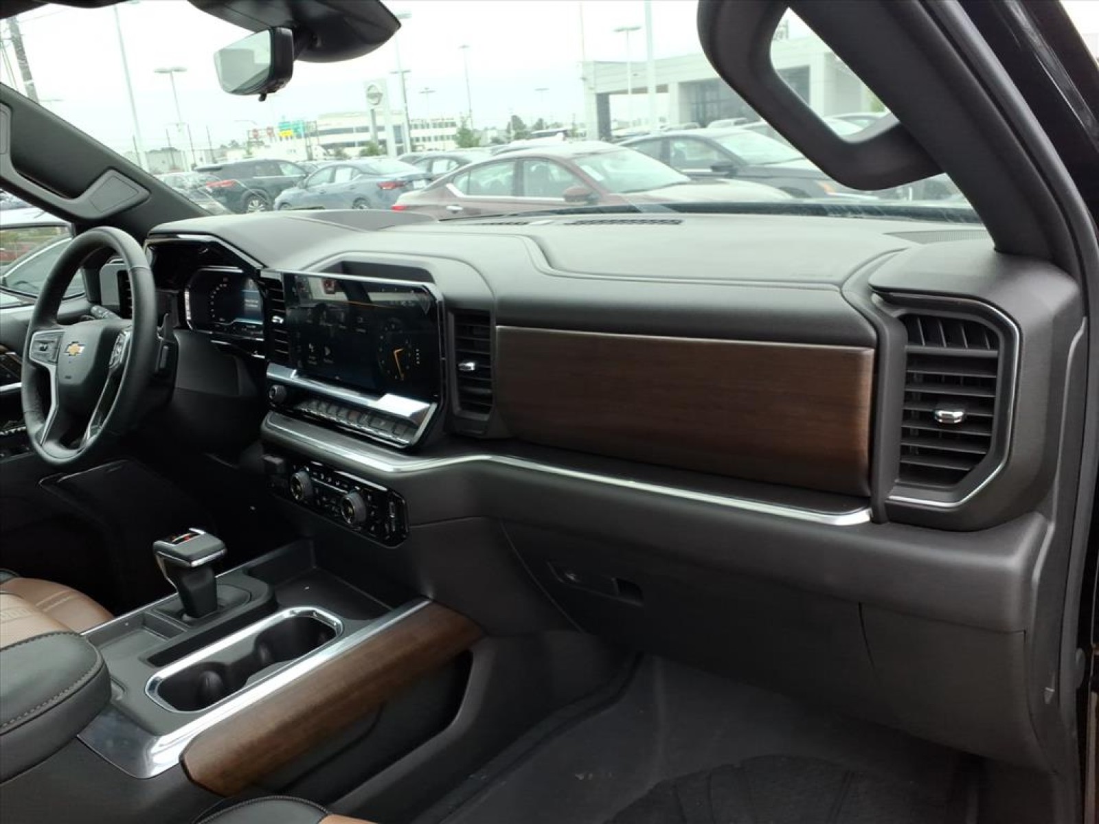 2025 Chevrolet Silverado 1500 High Country Black at Robbins Nissan