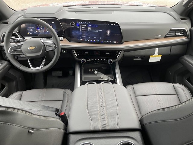 2025 Chevrolet Tahoe High Country photo 13