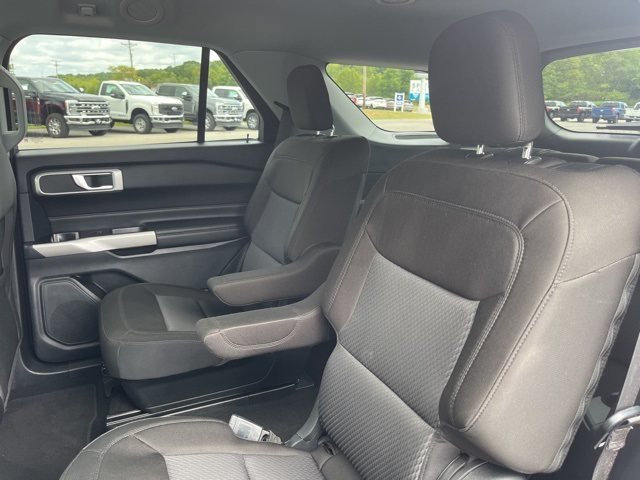 2022 Ford Explorer XLT photo 12