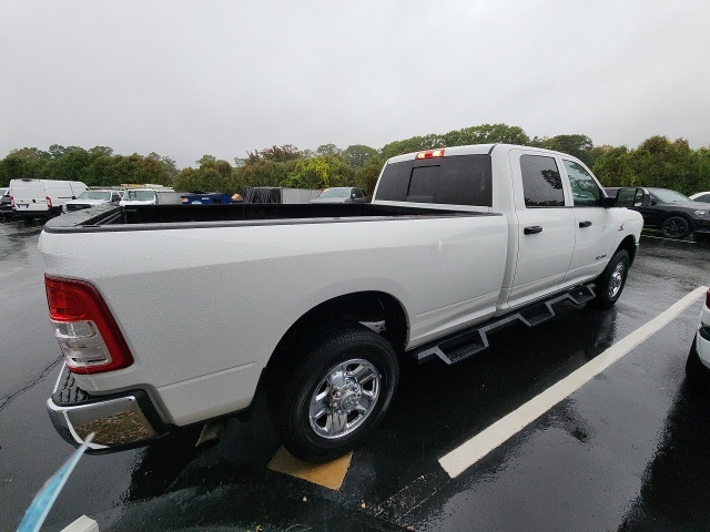 2022 Ram 3500 Tradesman photo 2