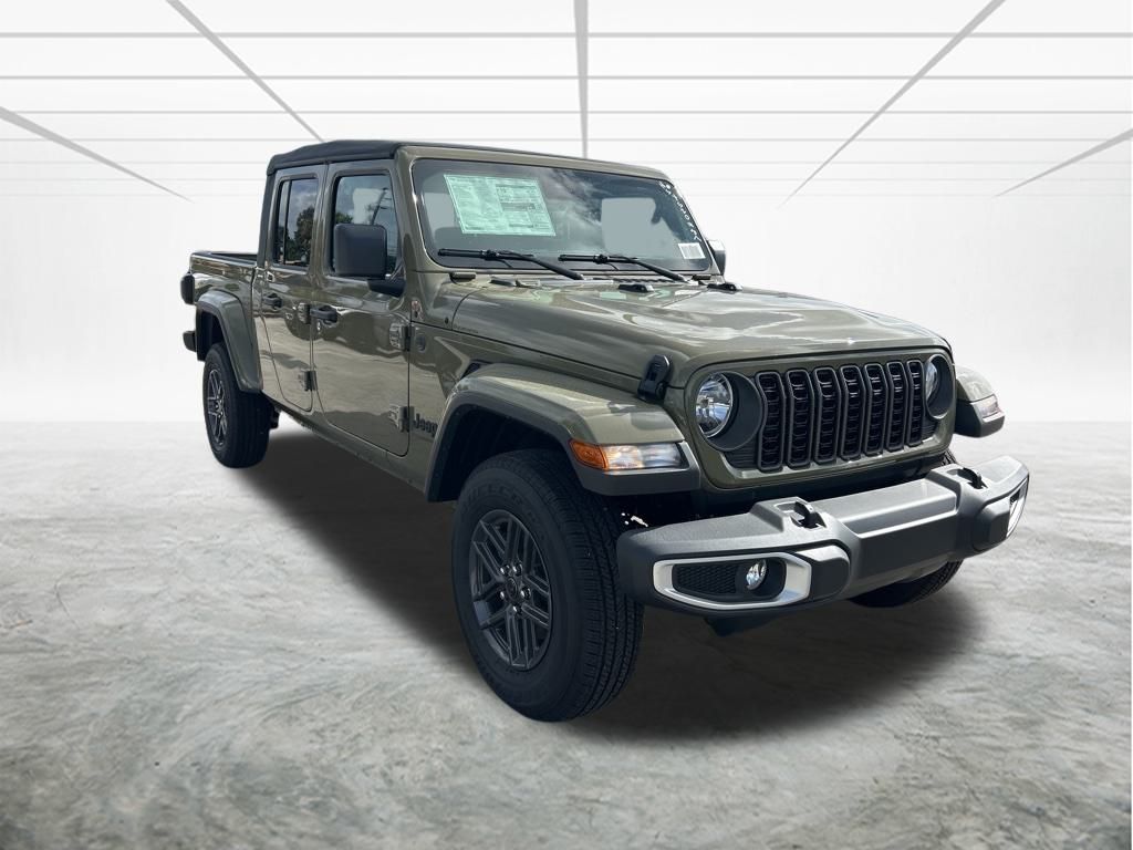2025 Jeep Gladiator Sport photo 2
