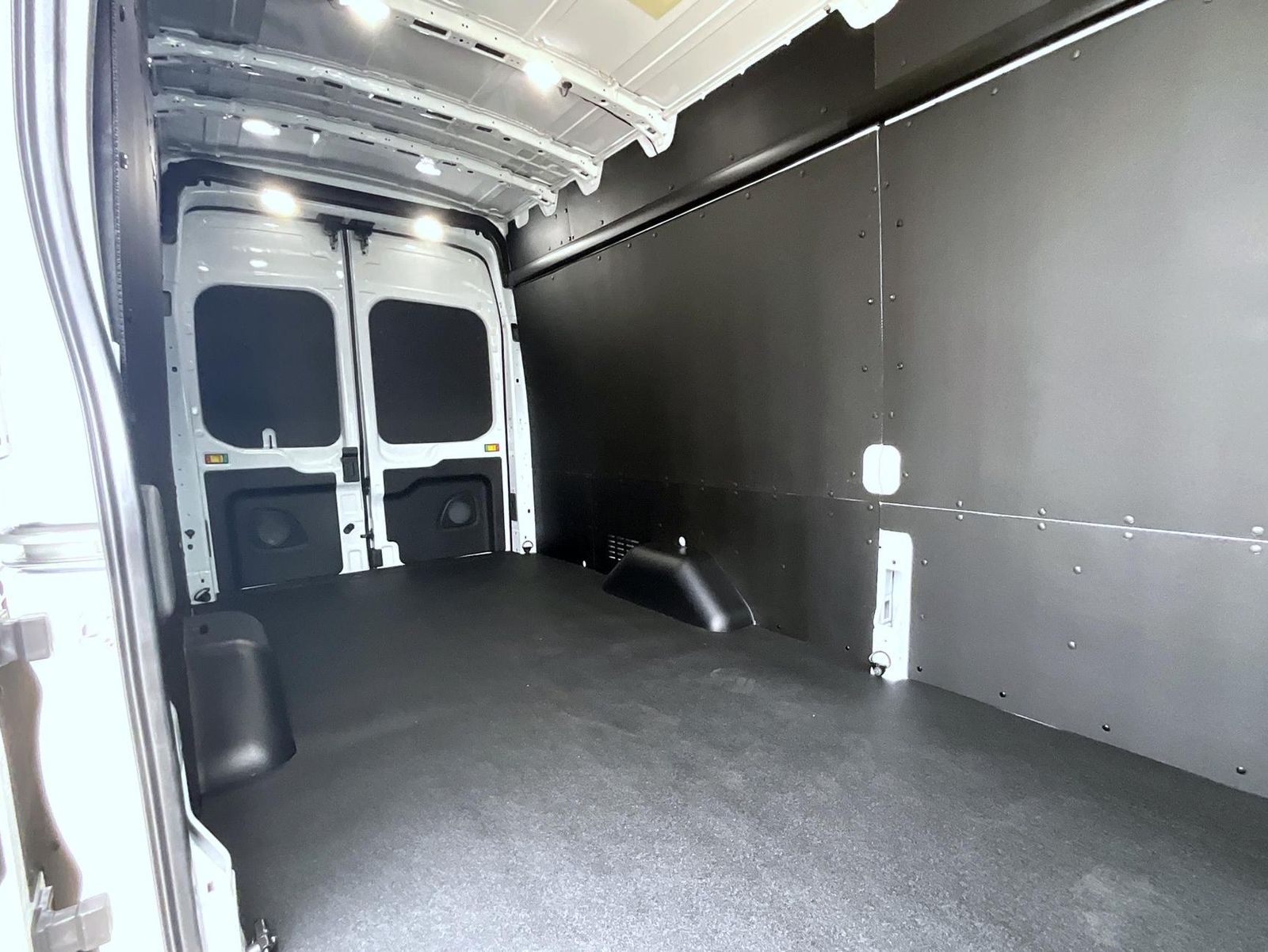 2025 Ford Transit photo 11