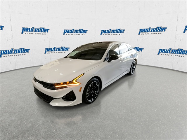 2022 Kia K5 GT-Line photo 4