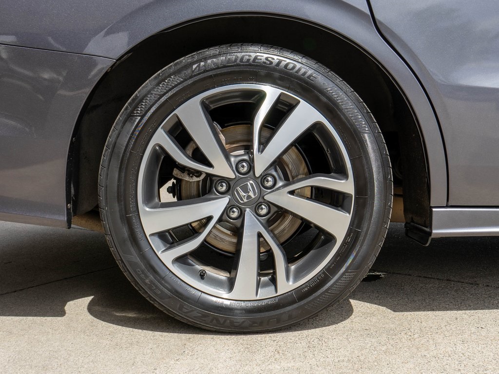 2023 Honda Odyssey Touring photo 34