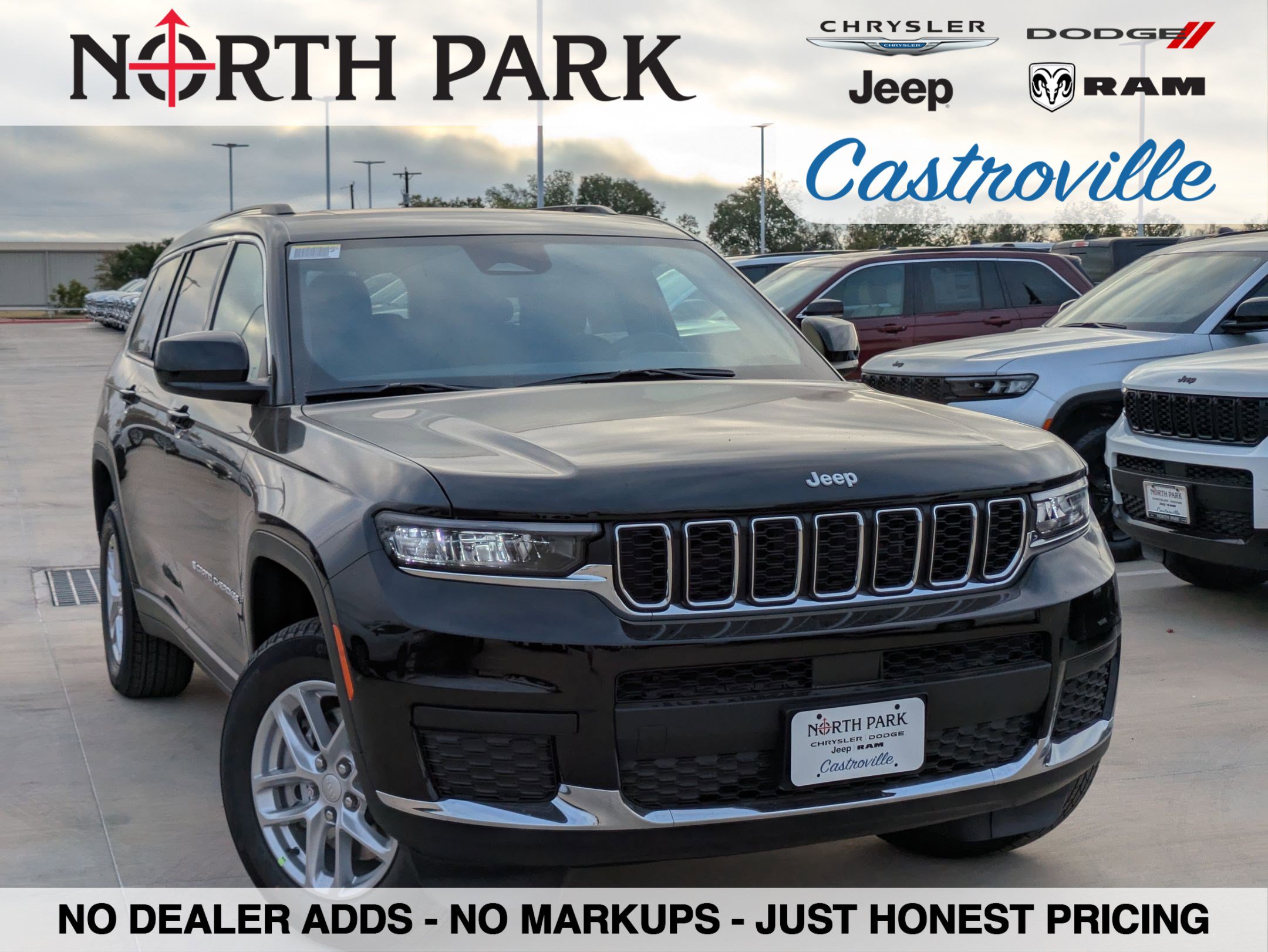 2025 Jeep Grand Cherokee L Laredo's photo