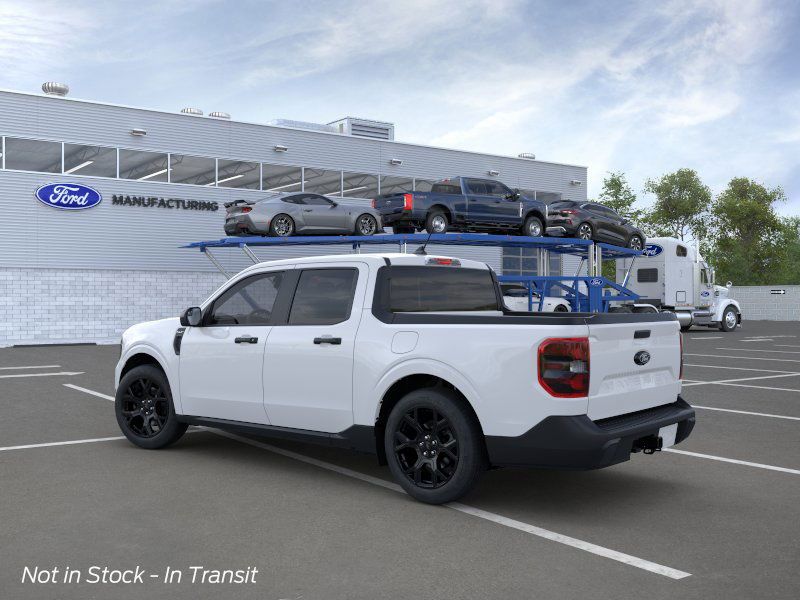 2025 Ford Maverick XLT photo 2