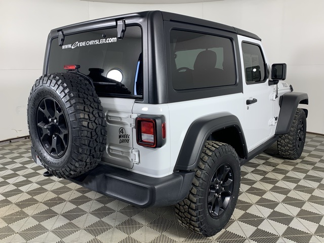 2022 Jeep Wrangler Willys Sport photo 4