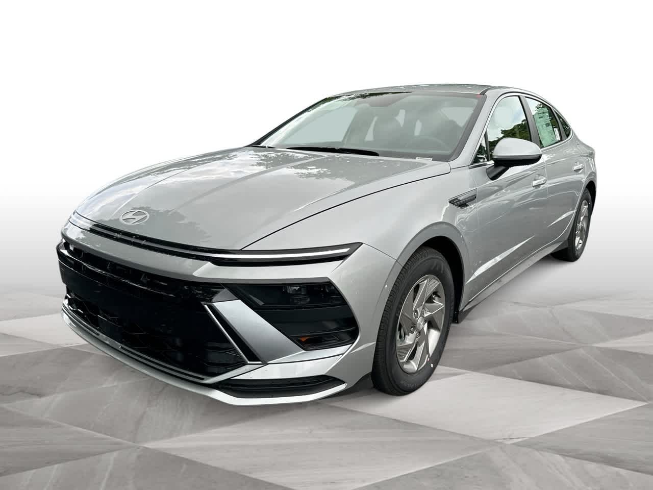 2026 Hyundai Sonata SE's photo