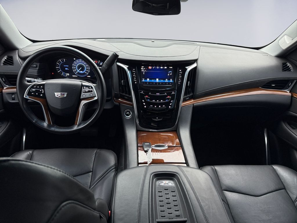 2017 Cadillac Escalade Premium Luxury photo 12