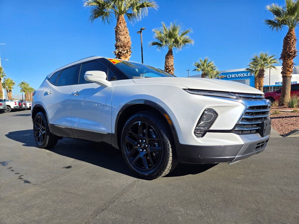 2023 Chevrolet Blazer Premier's photo