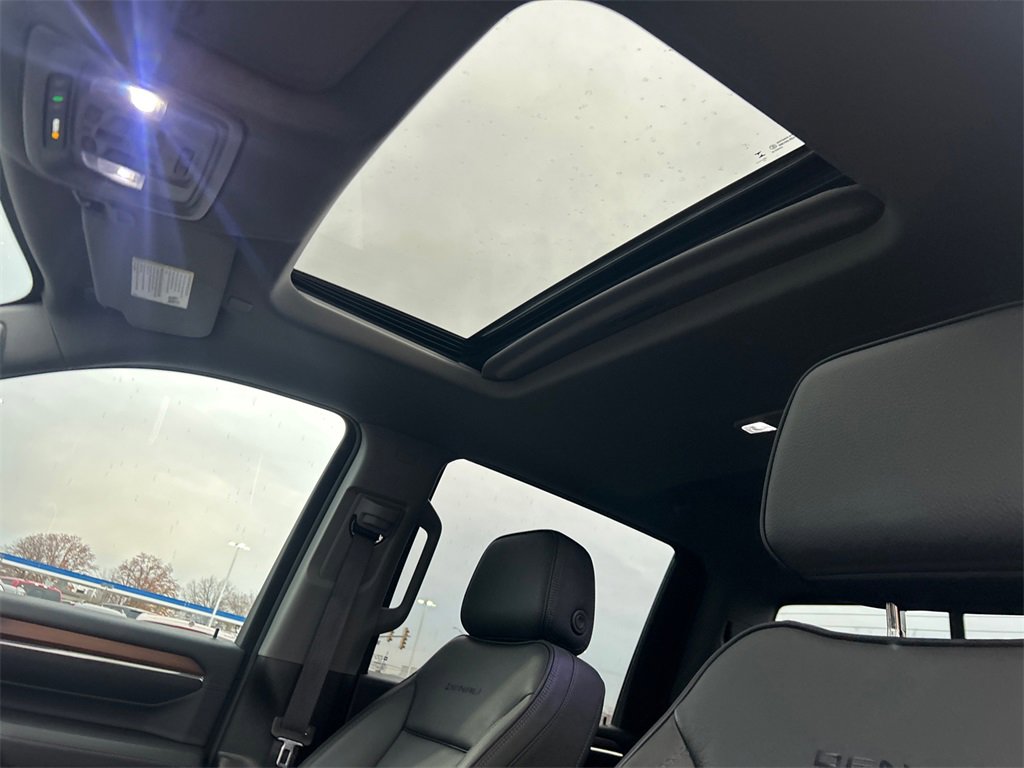 2024 GMC SIERRA HD - Image 27